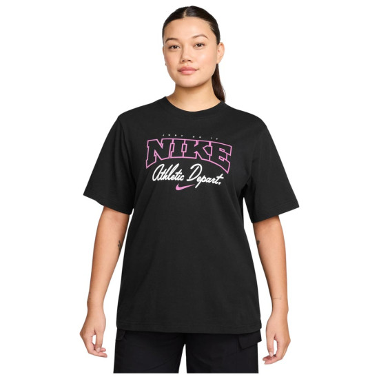 Nike Γυναικεία κοντομάνικη μπλούζα Sportswear Tee Nike Γυναικεία κοντομάνικη μπλούζα Sportswear Tee